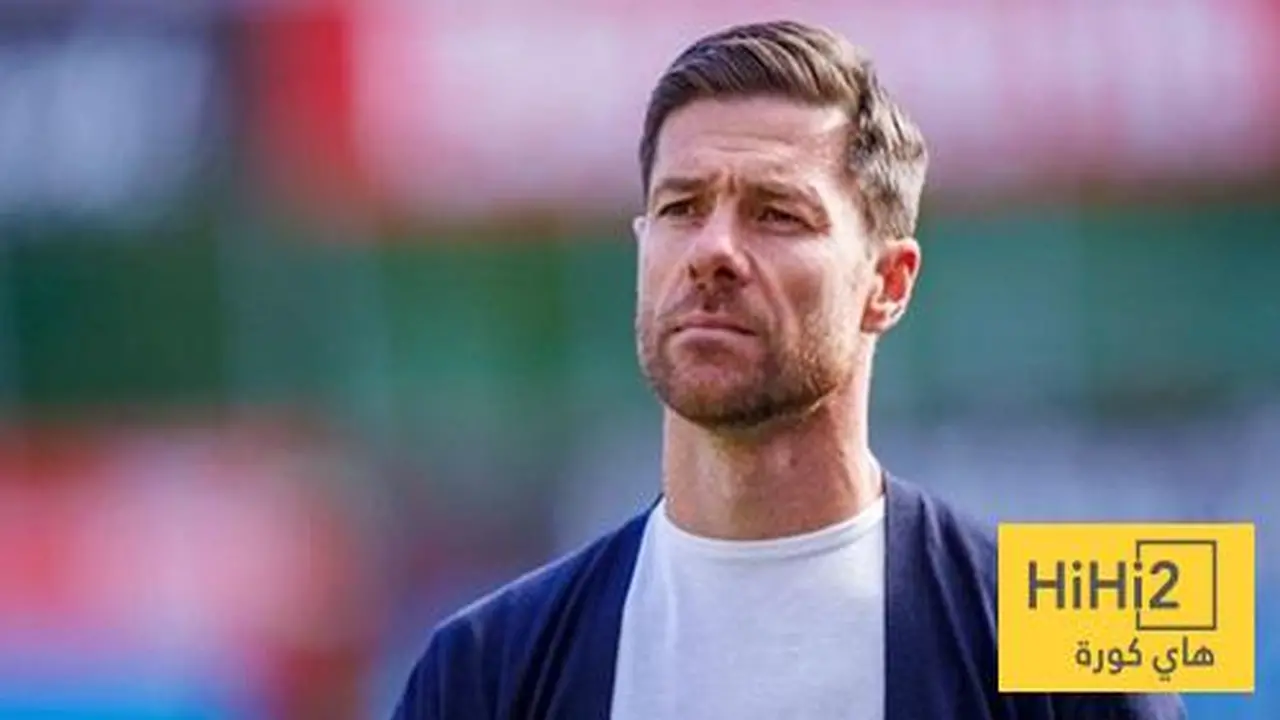 مواجهة قوية.. ألونسو يراقب برشلونة في التحضير للديربي الكبير